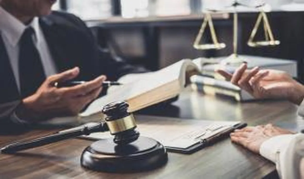 Is it Necessary to Work | Do Lawyers Work on Weekends?